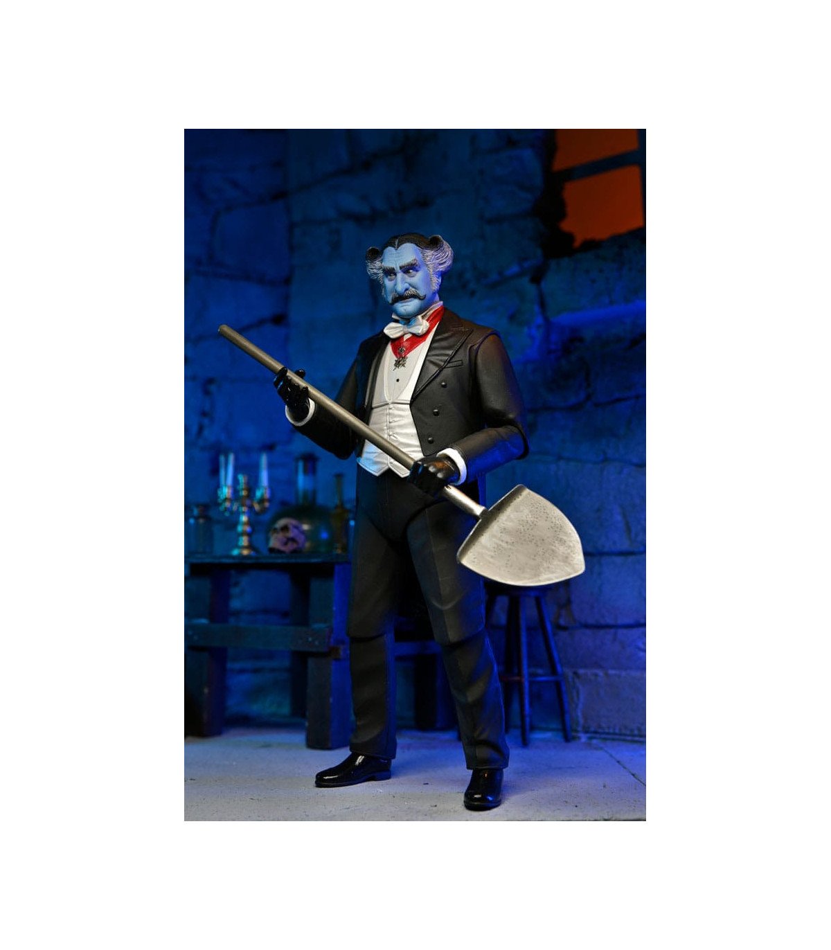 Figurine The Count The Munsters - NECA - 18 cm