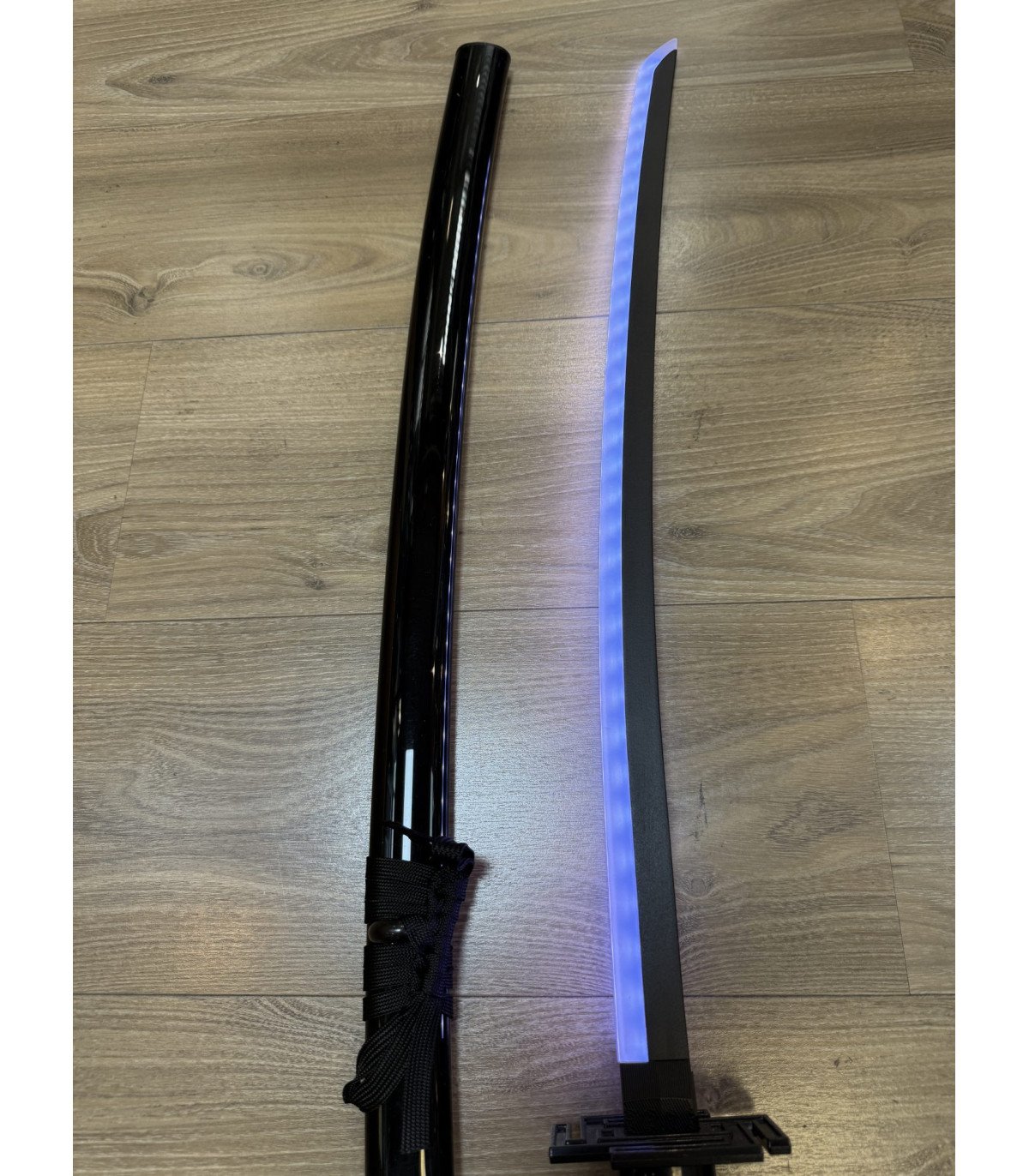  Katana LED Zangetsu Ichigo Kurosaki Bleach en Bambou détail décoratif