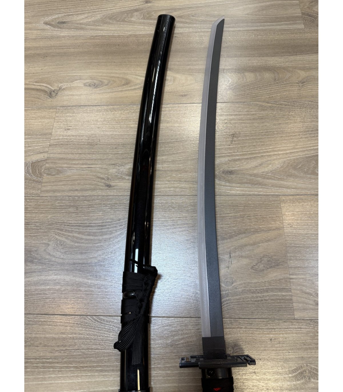  Katana LED Zangetsu Ichigo Kurosaki Bleach en Bambou vue produit 4