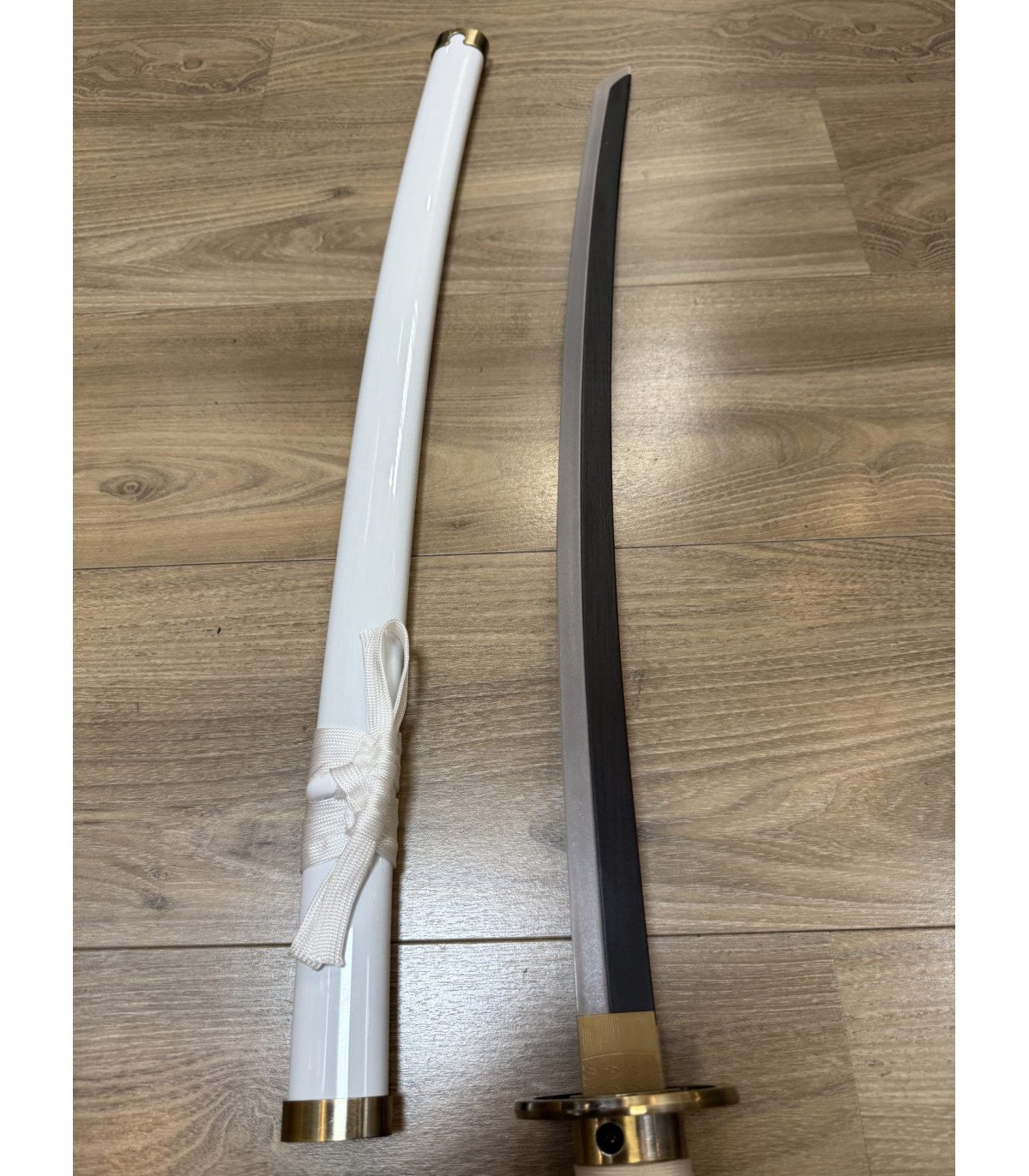  Katana LED Wado Ichimonji de Roronoa Zoro One Piece en Bambou vue produit 8