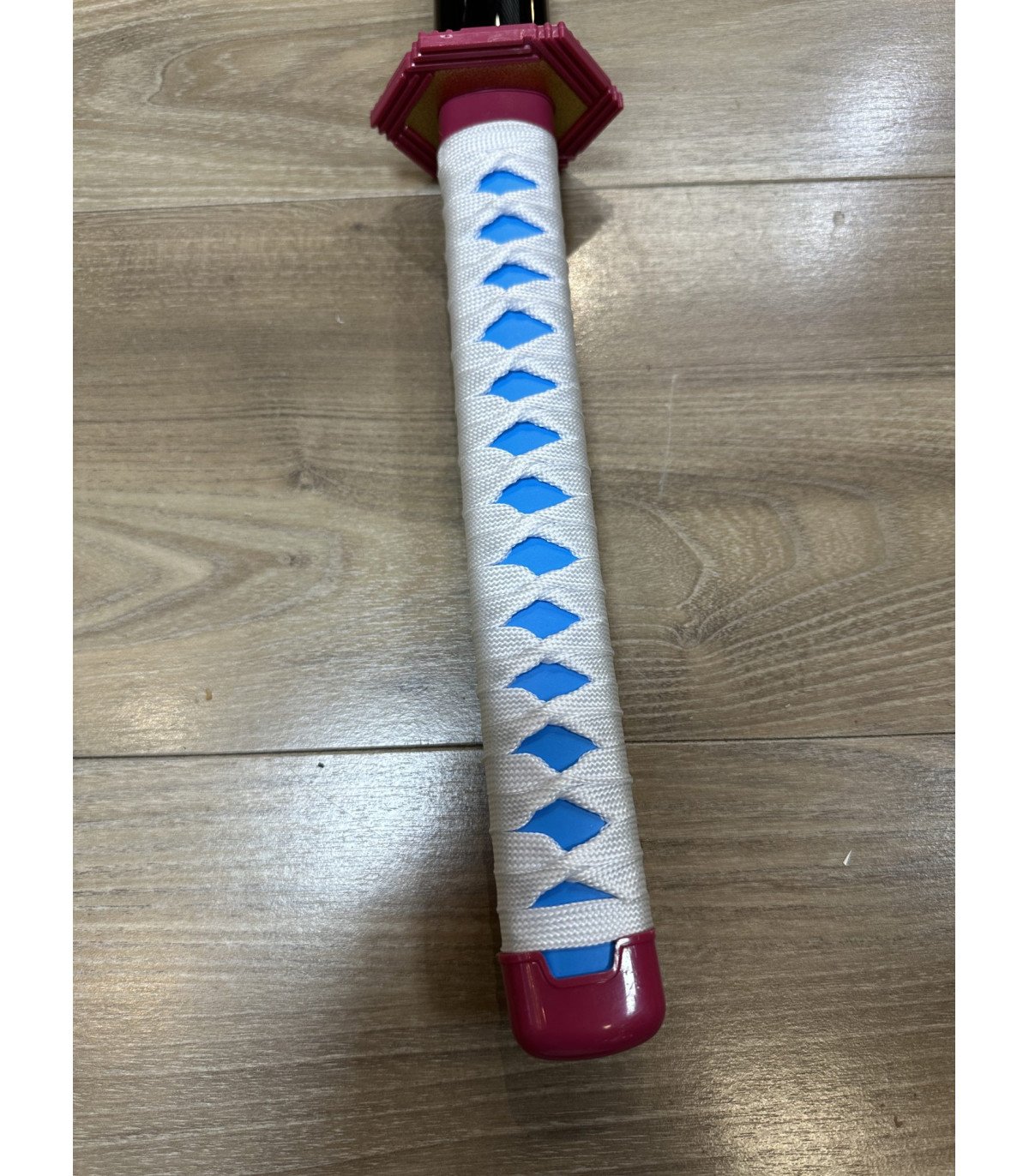  Katana en Bambou de Giyu Tomioka Demon Slayer vue produit 5