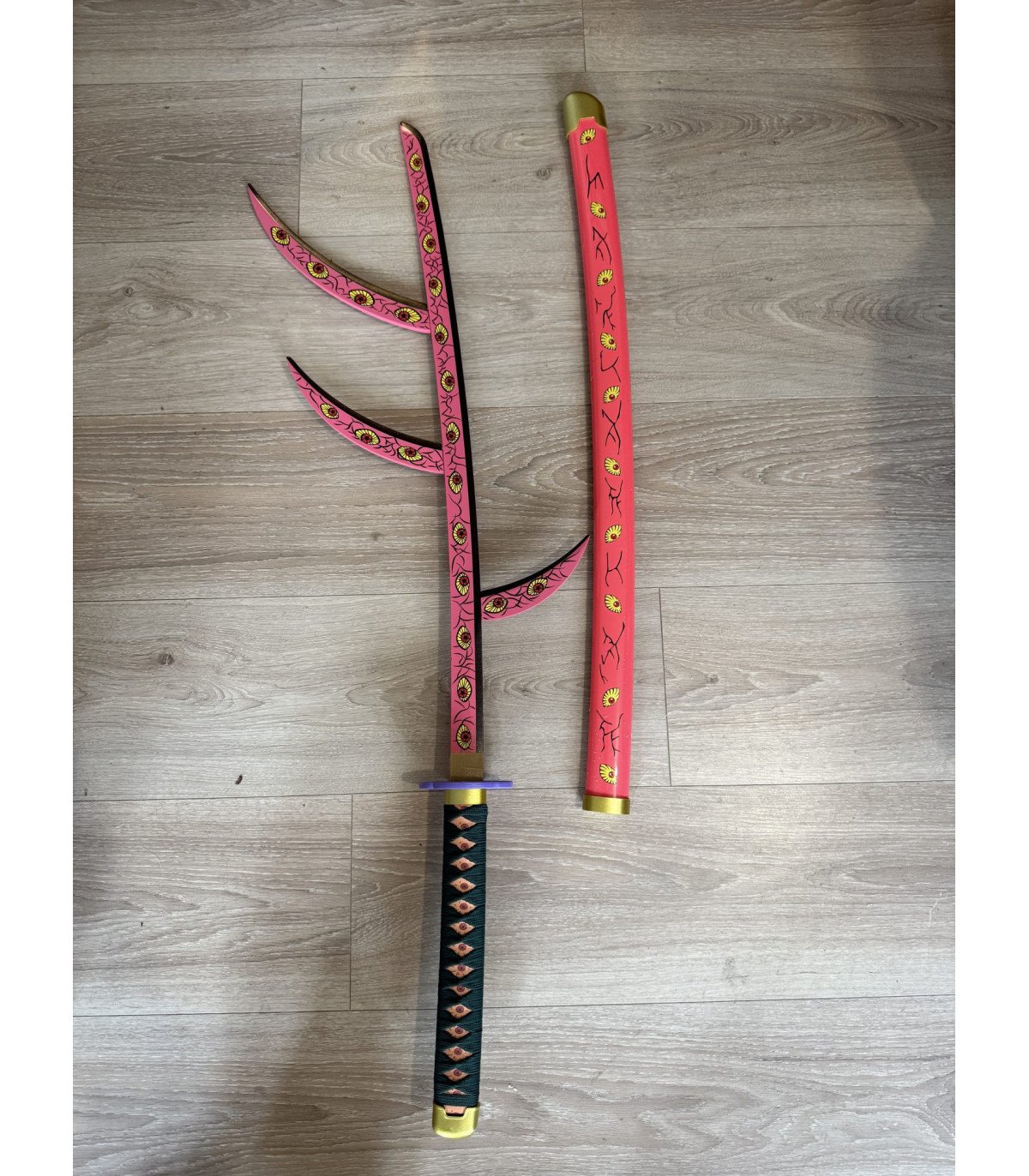  Katana Bambou Kokushibou Tsugikuni Michikatsu Demon Slayer détail décoratif