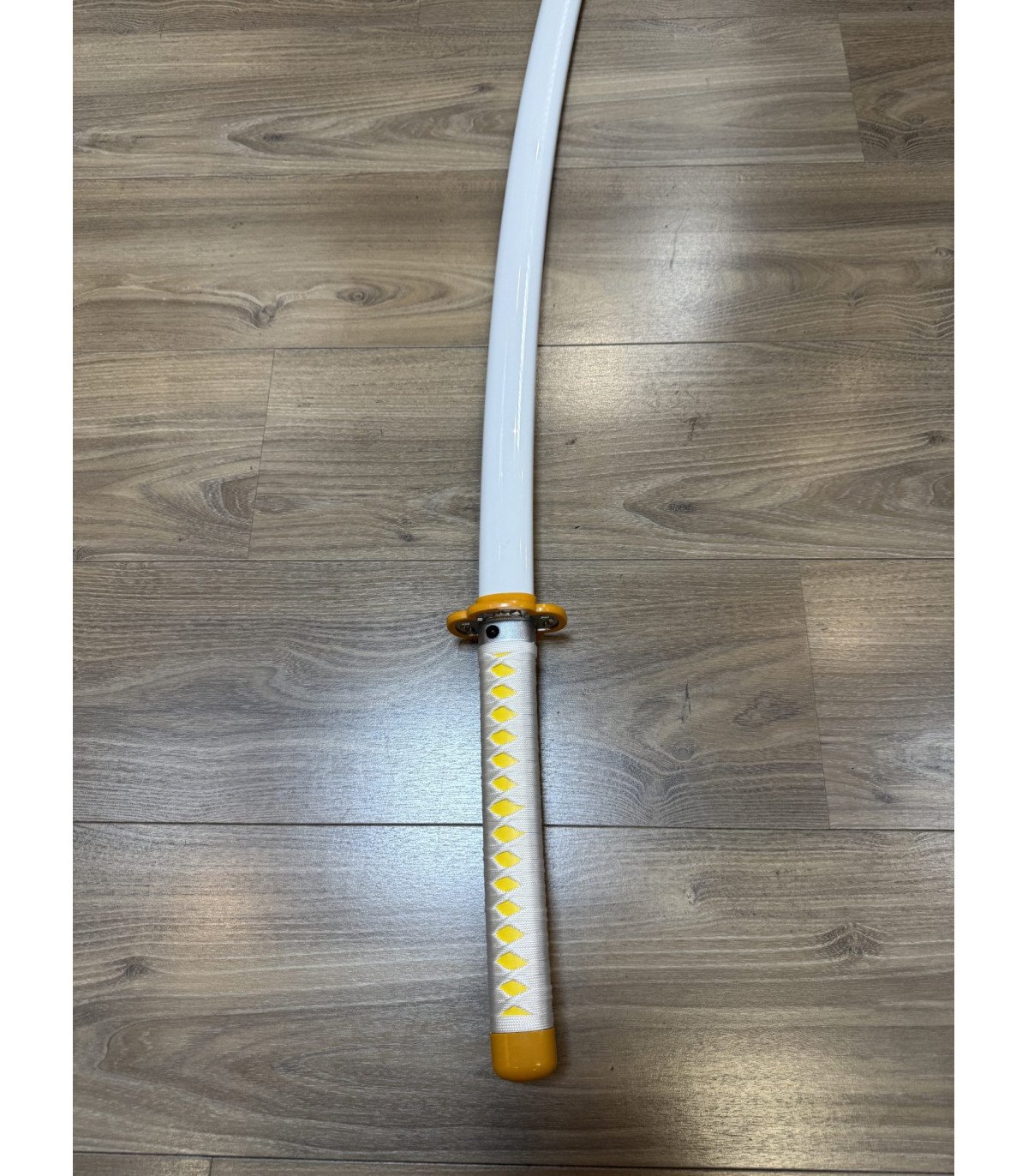  Katana LED Bois Zenitsu Agatsuma Demon Slayer en Bambou vue produit 6