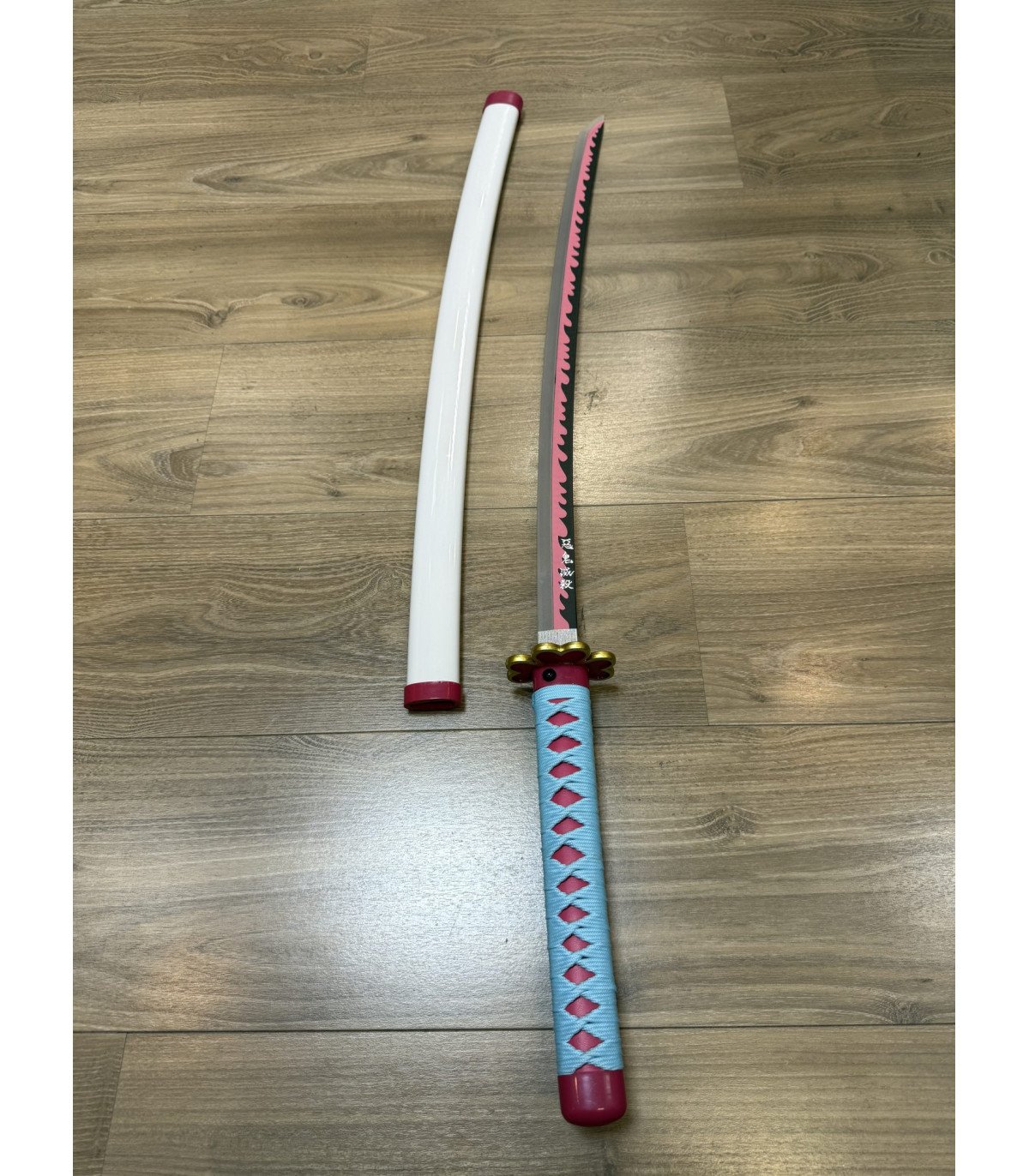  Katana LED Bambou Kanroji Mitsuri Demon Slayer vue produit 8
