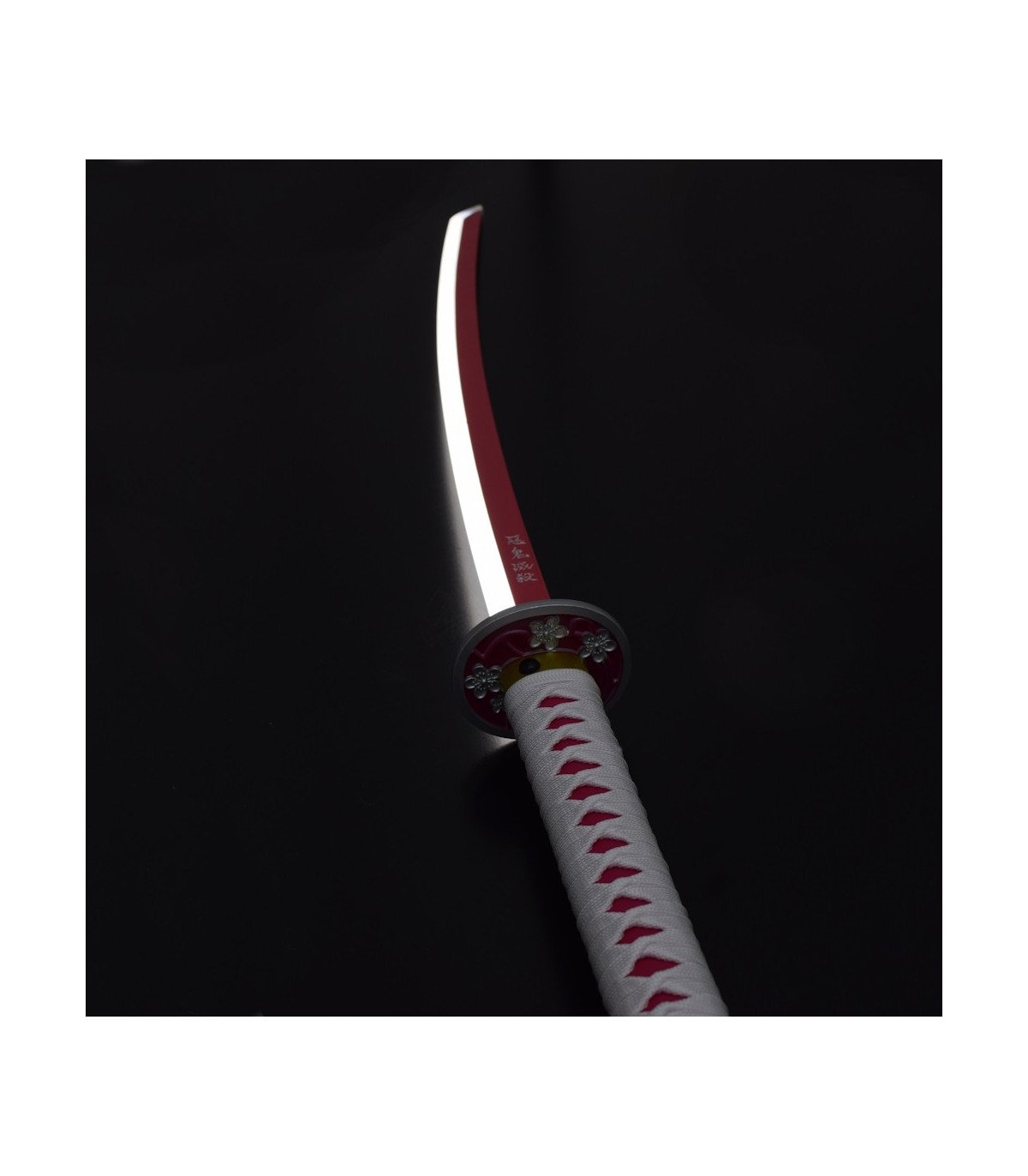  Katana LED Bambou Kanao Tsuyuri Demon Slayer présentation collection