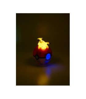 POKEMON - PIKACHU DORMANT DANS POKEBALL - REVEIL LAMPE LED